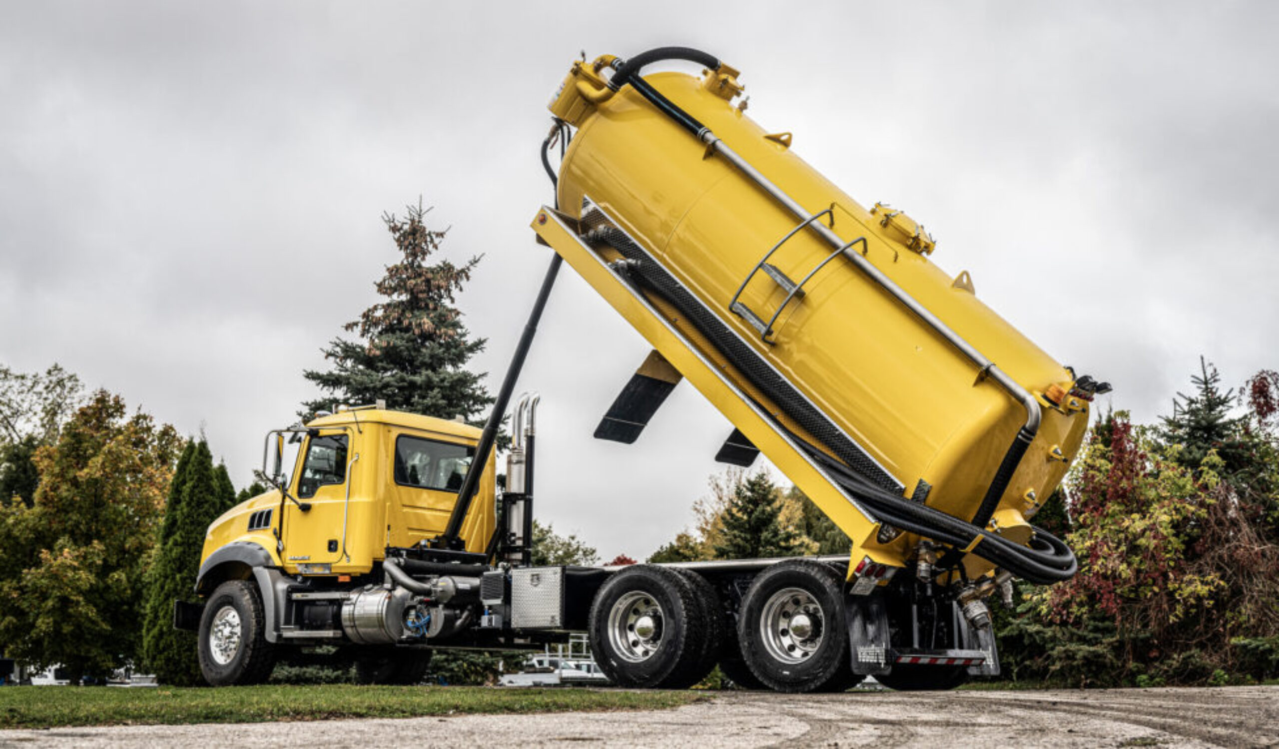 Vacutrux Vacuum Trucks - Environment Vacuum Trucks - Elmira, Ontario, Canada